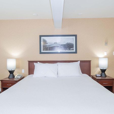 Sandman Hotel Castlegar Exterior foto